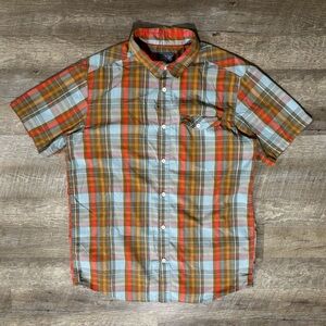 Mountain Hardwear Shirt Mens M Plaid Button Up Short Sleeve Pockets Multicolor